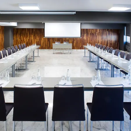 Salles Pere Iv Barcelona