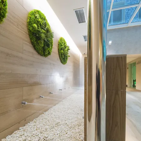 Salles Pere Iv Hotel 4*