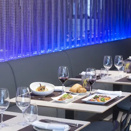 살레스 페레 Iv 호텔