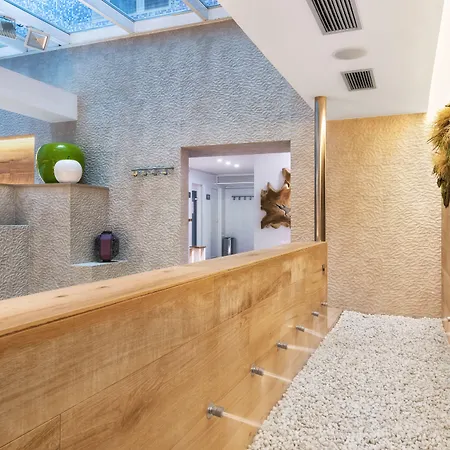 Hotel Sallés Pere Iv 4*