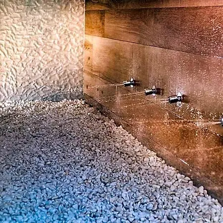 Salles Pere Iv Hotel